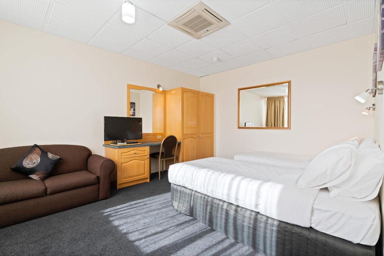 Adelaide International Motel Экстерьер фото