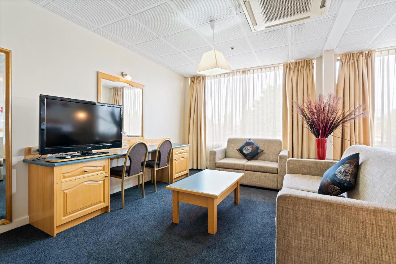 Adelaide International Motel Экстерьер фото