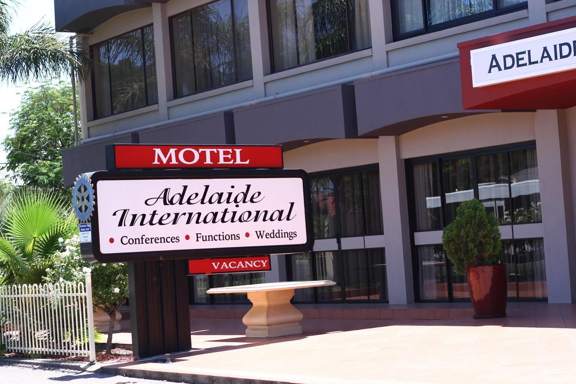 Adelaide International Motel Экстерьер фото